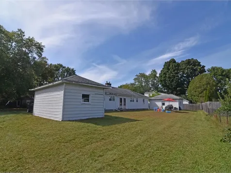 5-7 Iroquois Avenue Essex Junction VT 05452