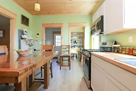 1092 Old Concord Road Kirby VT 05819