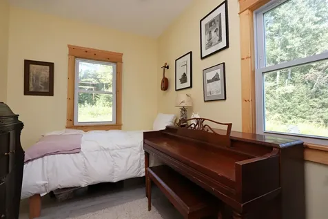 1092 Old Concord Road Kirby VT 05819