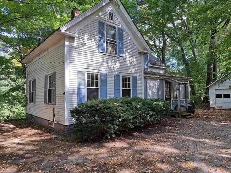 162 Pleasant Street Claremont NH 03743