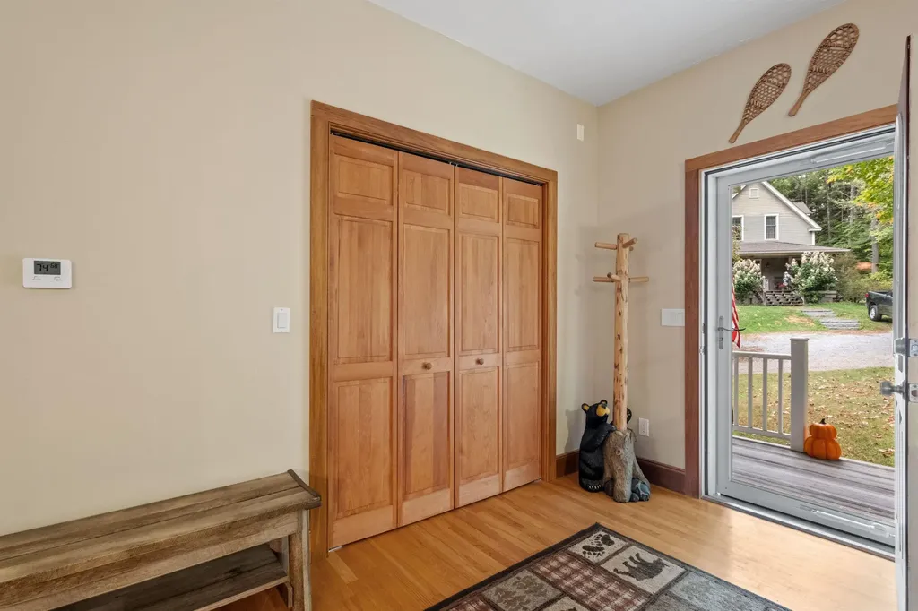 56 Davis Road Bradford NH 03221