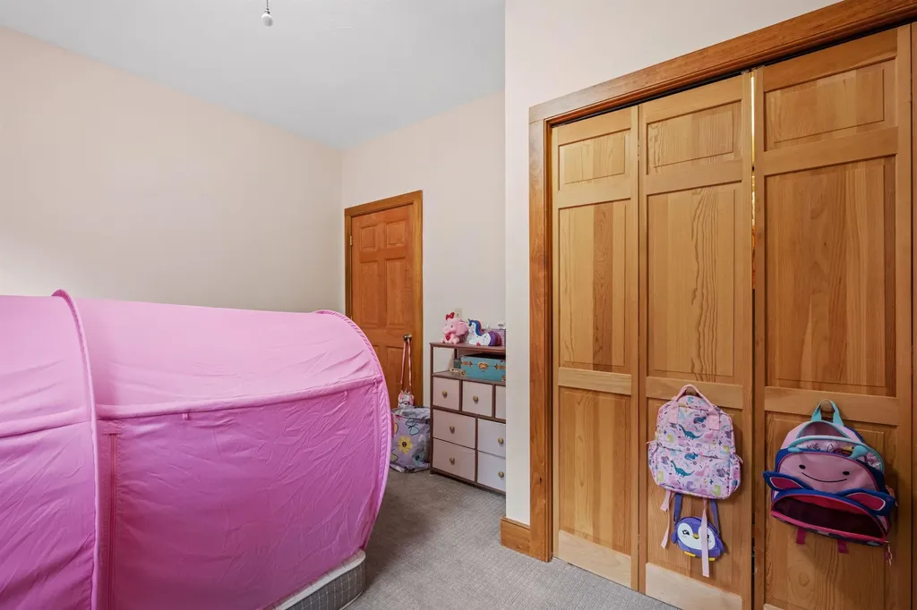 56 Davis Road Bradford NH 03221