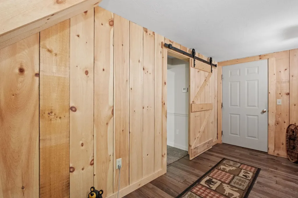 56 Davis Road Bradford NH 03221