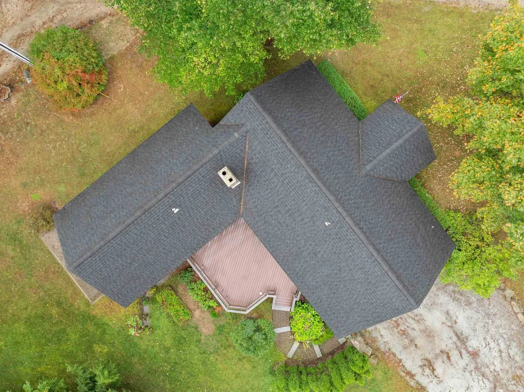 56 Davis Road Bradford NH 03221