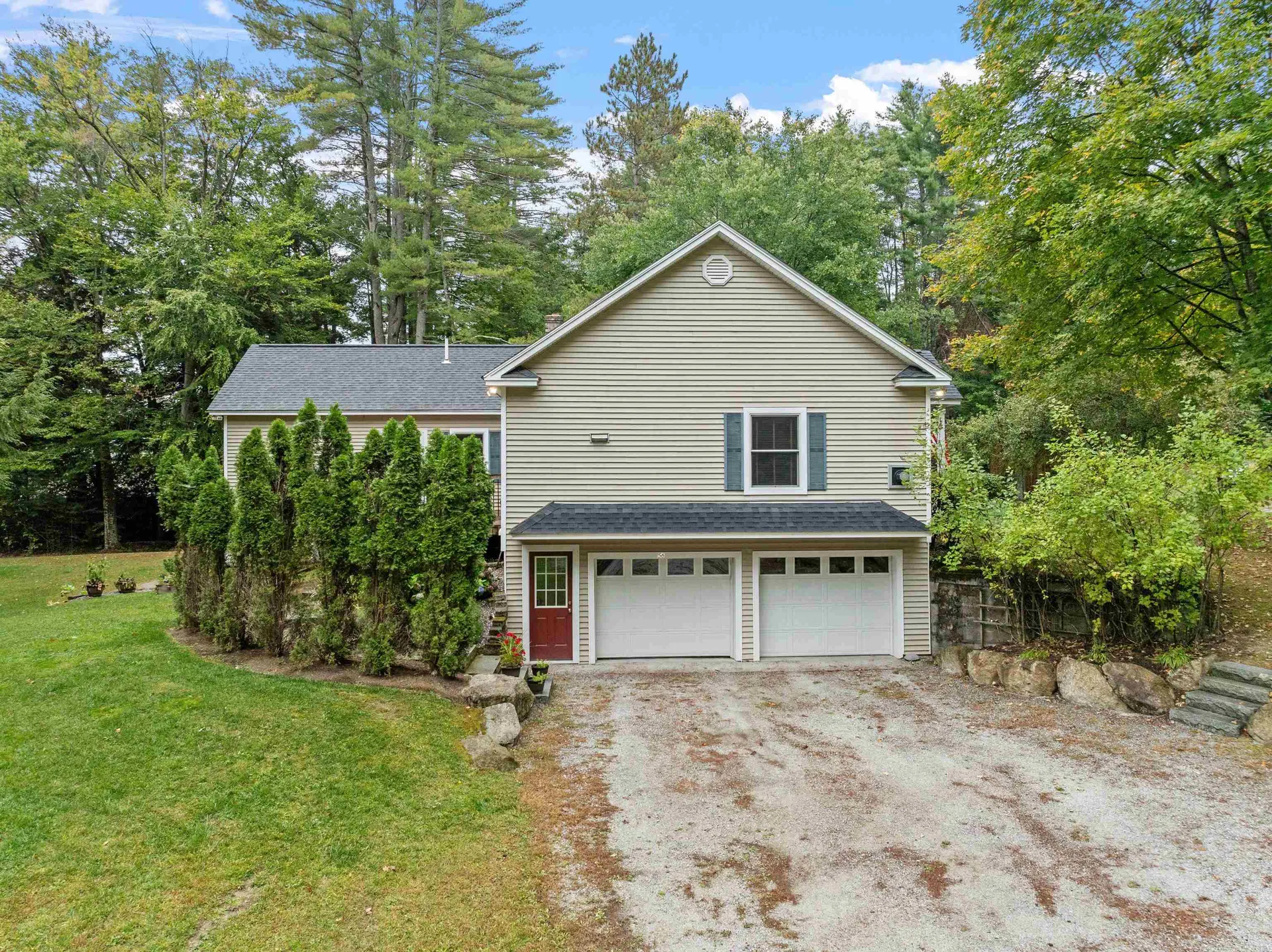 56 Davis Road Bradford NH 03221