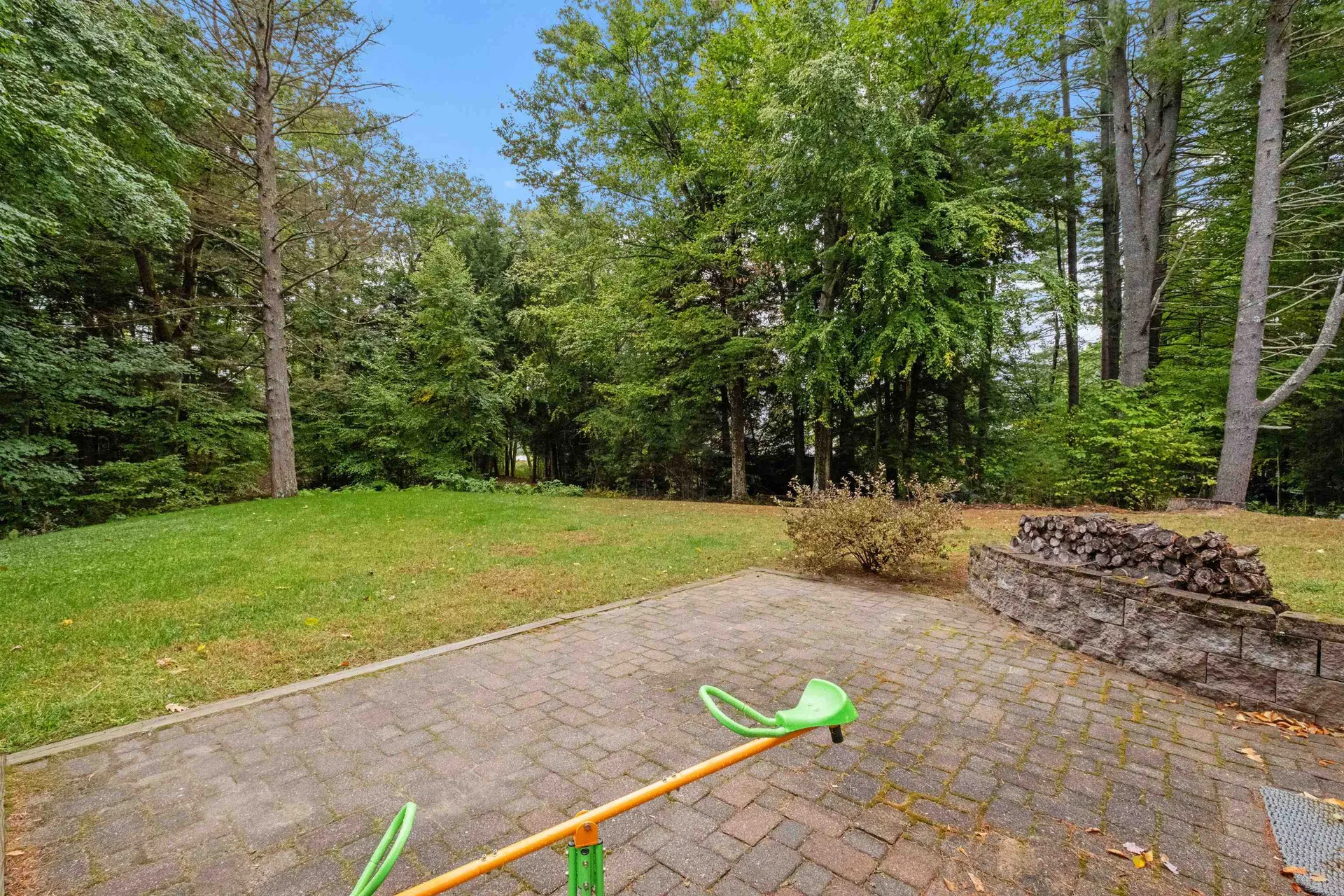 56 Davis Road Bradford NH 03221