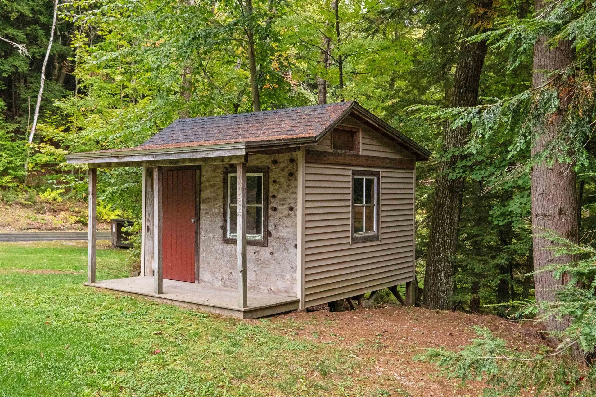 56 Davis Road Bradford NH 03221