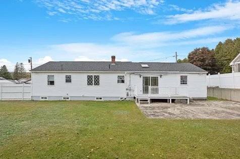 44 Countryside Avenue Berlin NH 03570