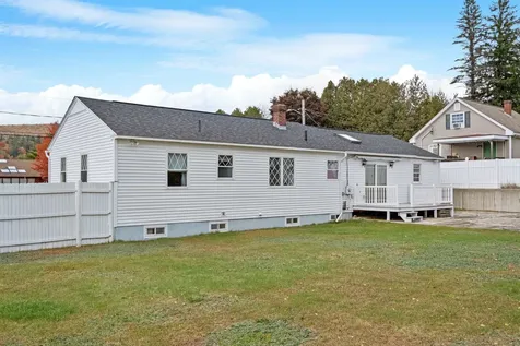 44 Countryside Avenue Berlin NH 03570
