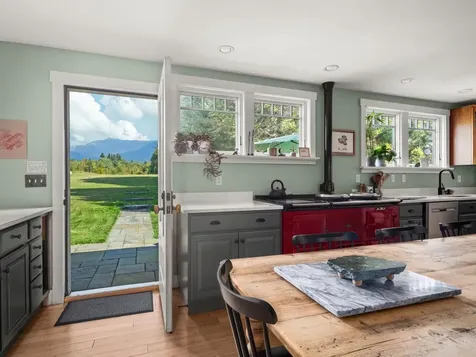 147 Beartown Road Underhill VT 05489