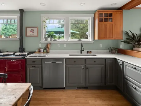 147 Beartown Road Underhill VT 05489