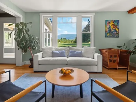 147 Beartown Road Underhill VT 05489