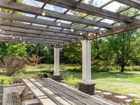 147 Beartown Road Underhill VT 05489