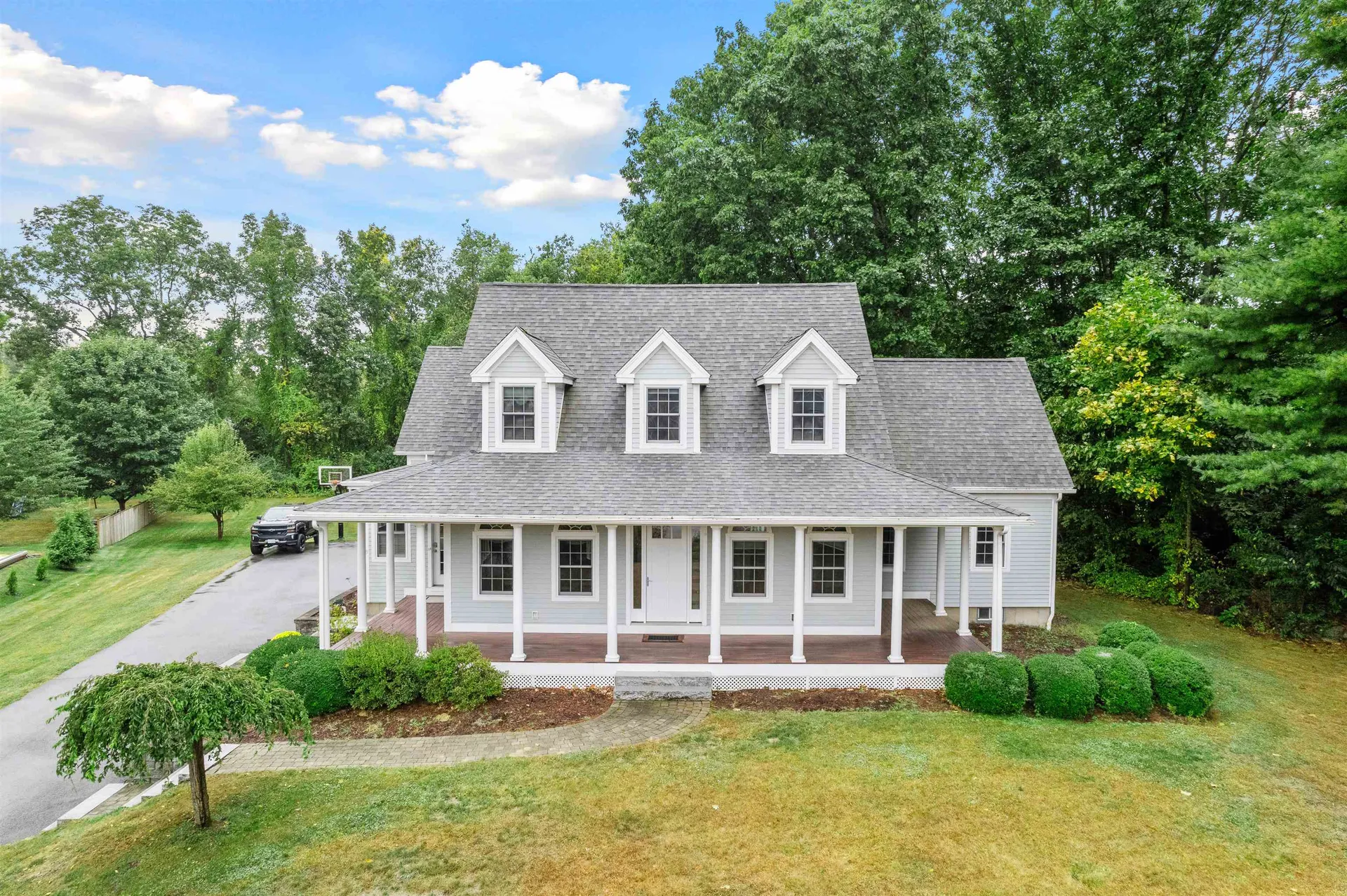 13 Heron Way Stratham NH 03885