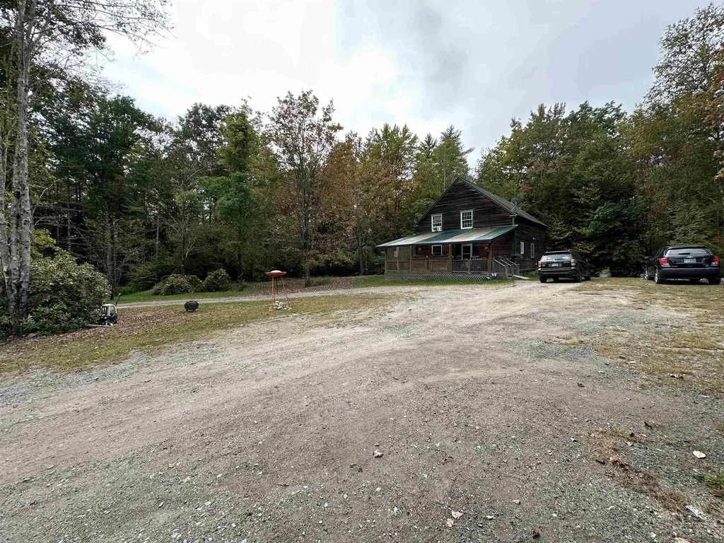 52 Lord Cemetery Road Westmoreland NH 03467