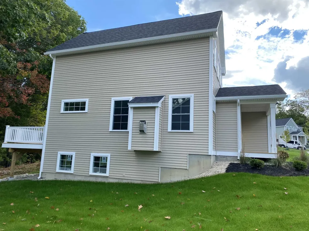 8 Banner Drive Dover NH 03820