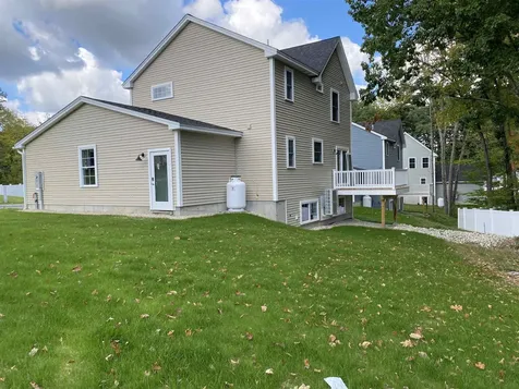 8 Banner Drive Dover NH 03820