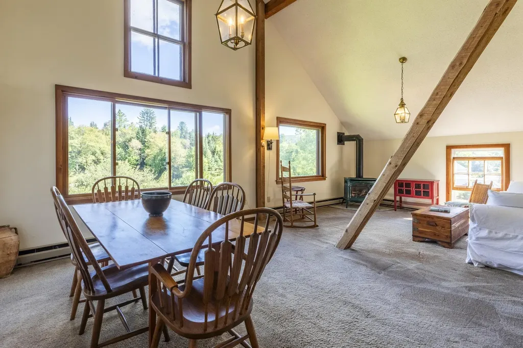 27 Lawrence Hill Road Weston VT 05161