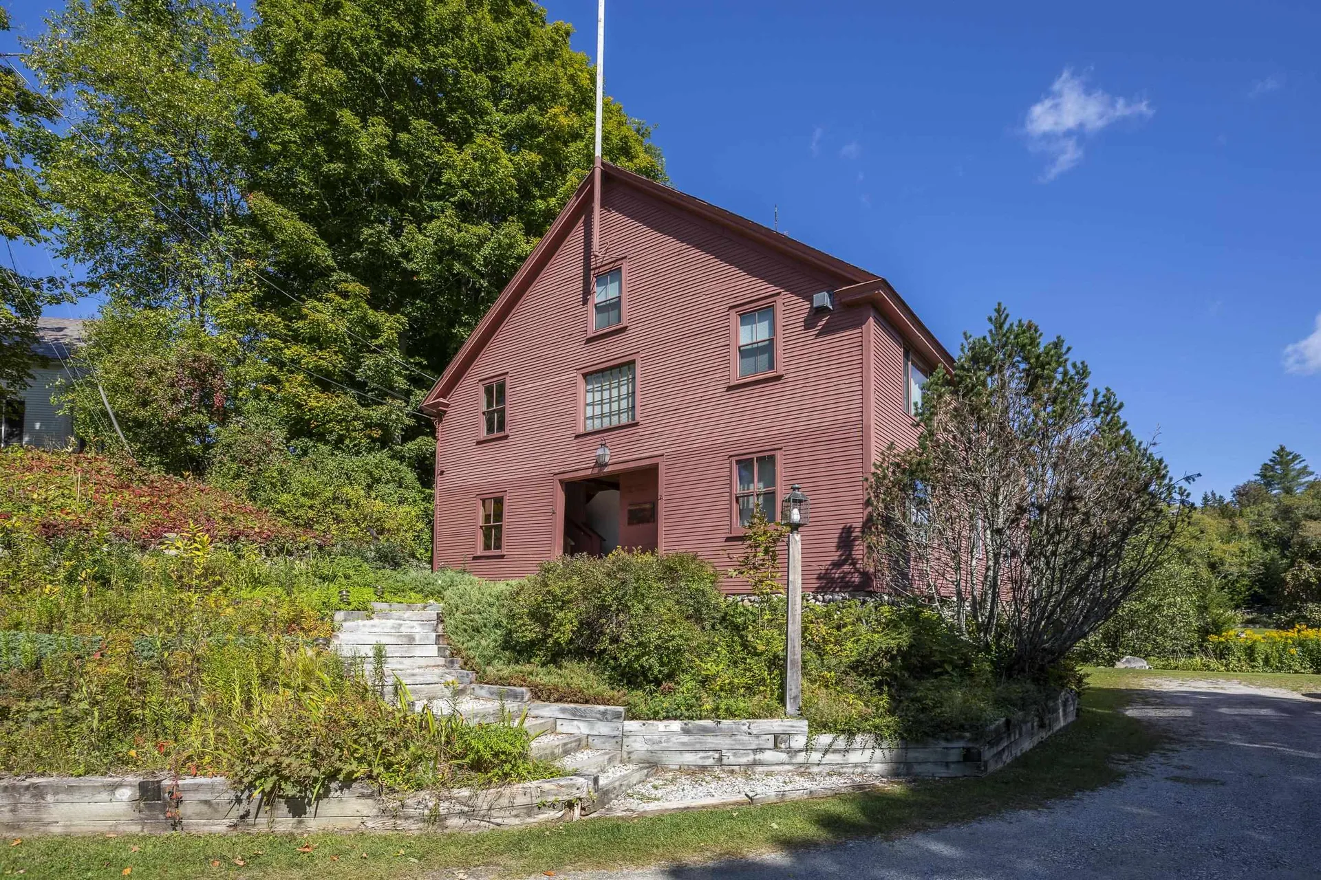 27 Lawrence Hill Road Weston VT 05161