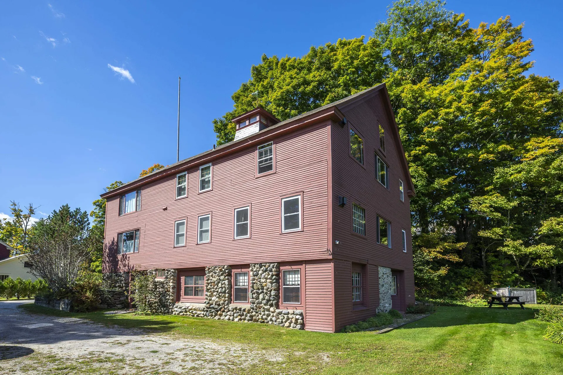 27 Lawrence Hill Road Weston VT 05161