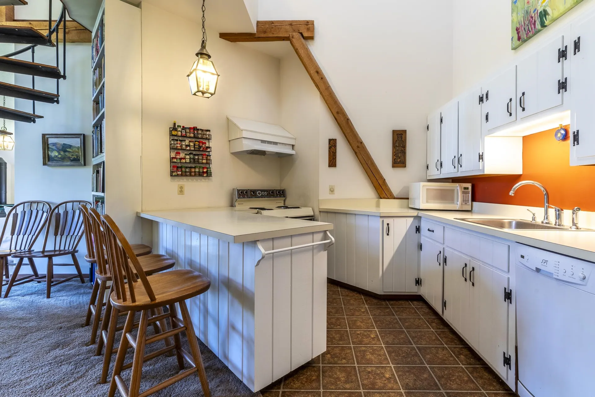 27 Lawrence Hill Road Weston VT 05161