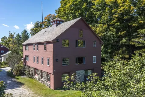 27 Lawrence Hill Road Weston VT 05161