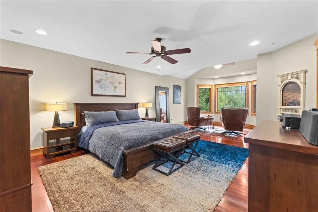 570 South Bay Circle Colchester VT 05446