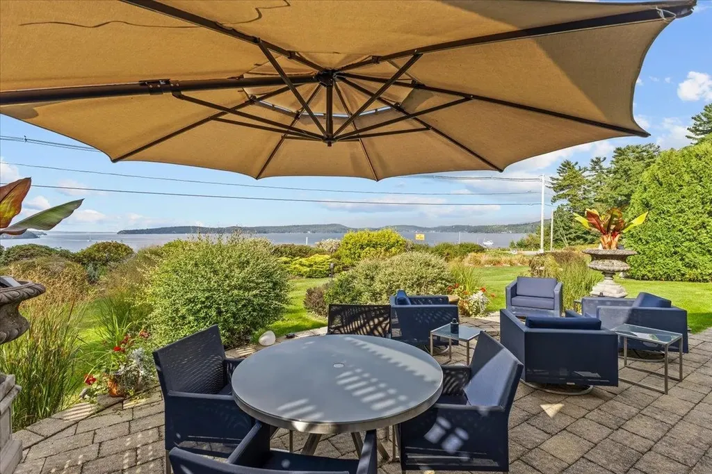 570 South Bay Circle Colchester VT 05446