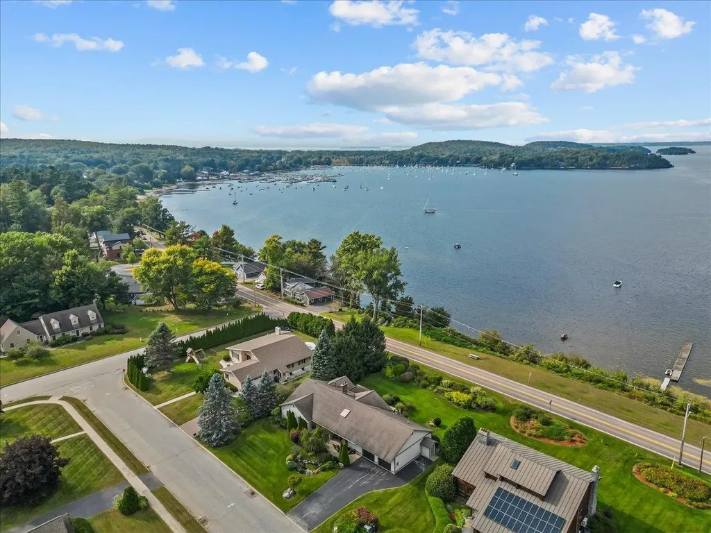 570 South Bay Circle Colchester VT 05446