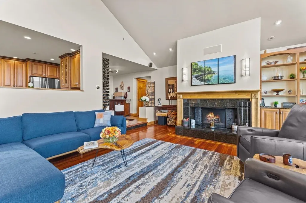 570 South Bay Circle Colchester VT 05446