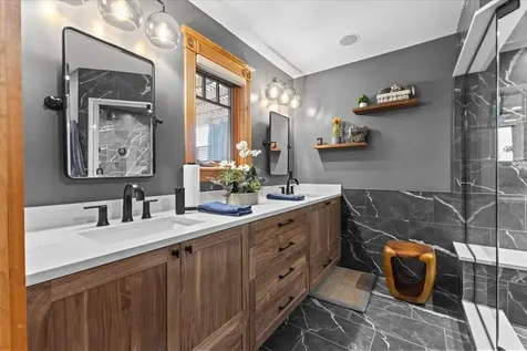 570 South Bay Circle Colchester VT 05446