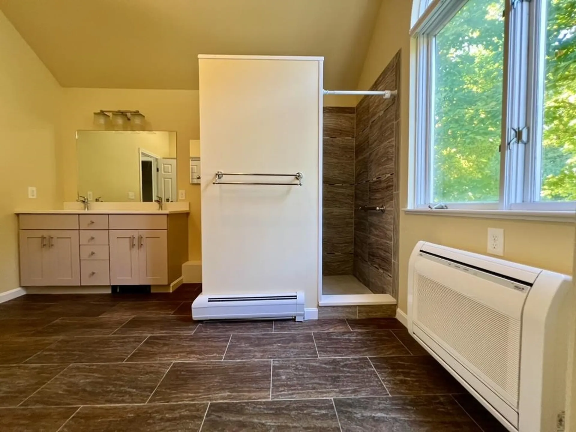 10 Sterling Springs Drive Hartford VT 05001