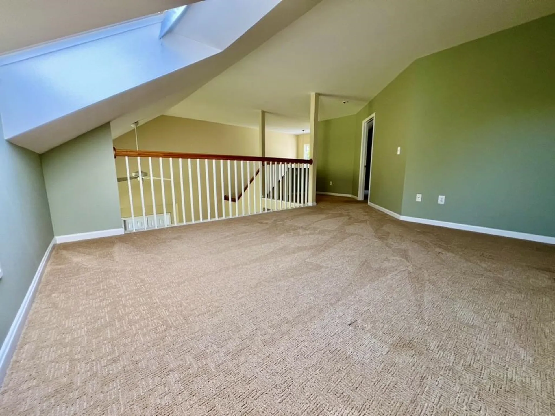 10 Sterling Springs Drive Hartford VT 05001