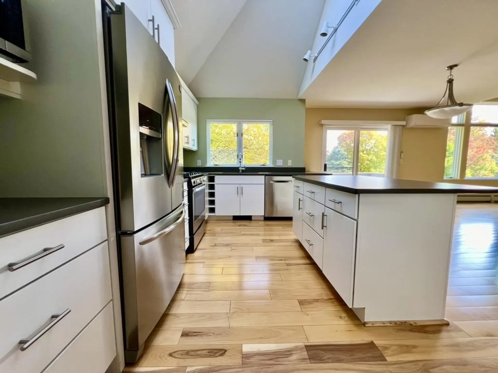 10 Sterling Springs Drive Hartford VT 05001