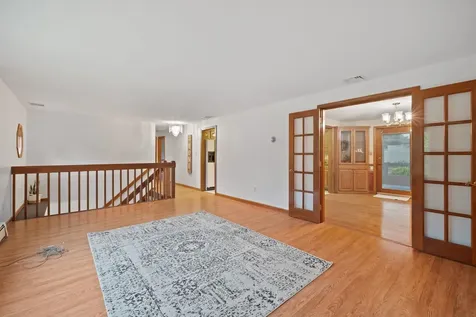 3 Longwood Road Salem NH 03079