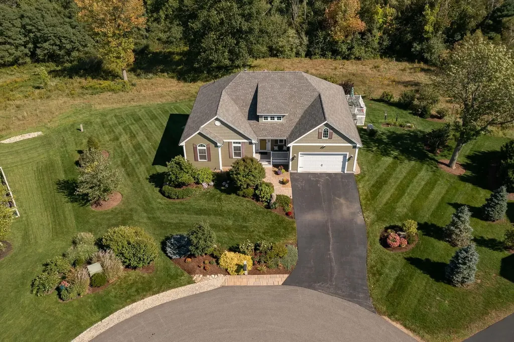 20 Van Etten Drive Greenland NH 03840