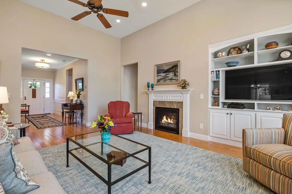 20 Van Etten Drive Greenland NH 03840