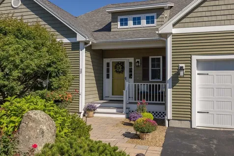 20 Van Etten Drive Greenland NH 03840