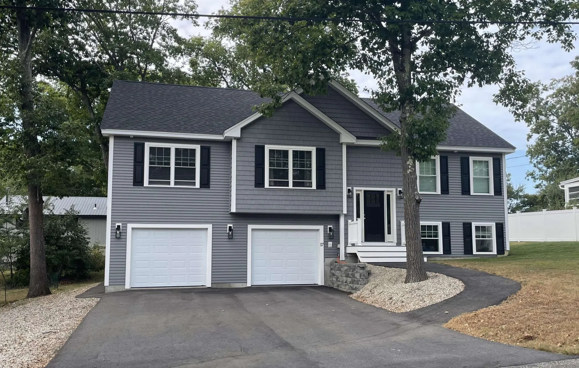 17 Nola Avenue Rochester NH 03867