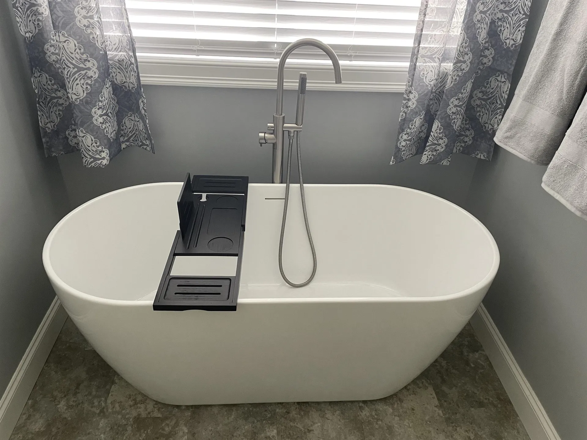 17 Nola Avenue Rochester NH 03867