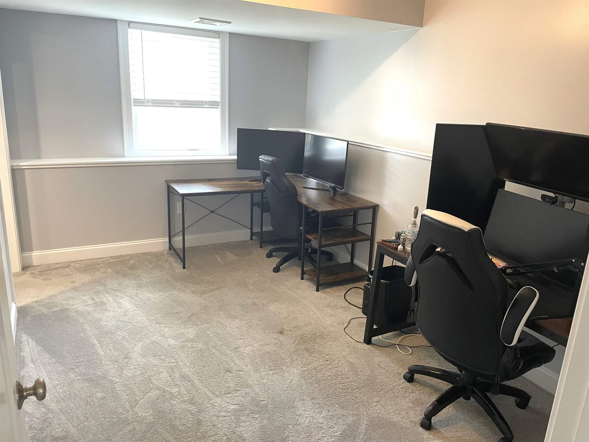 17 Nola Avenue Rochester NH 03867