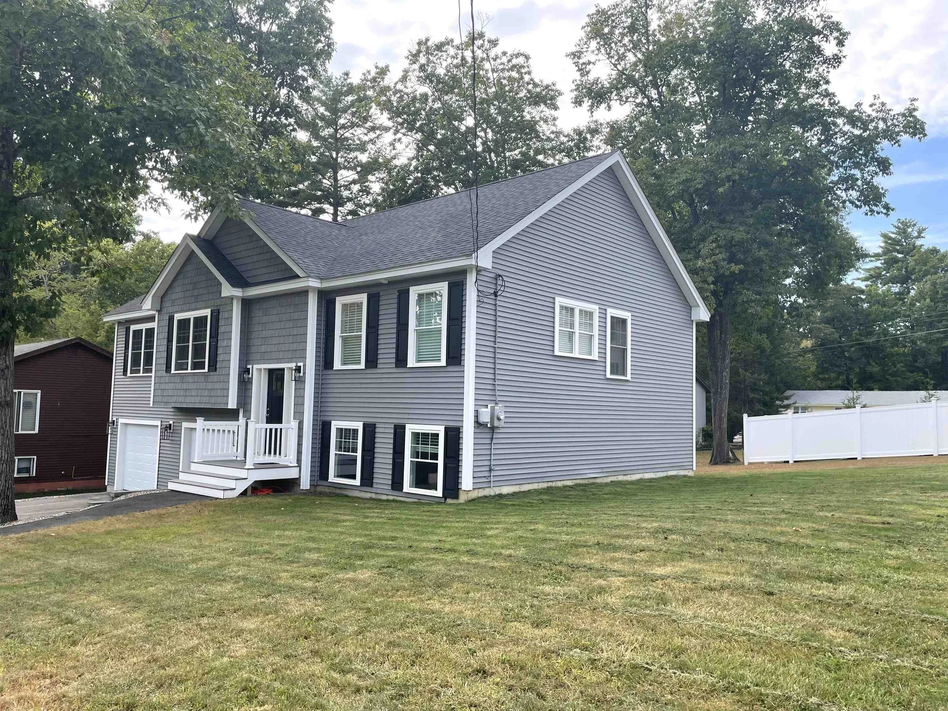 17 Nola Avenue Rochester NH 03867