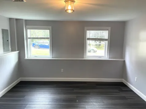 17 Nola Avenue Rochester NH 03867