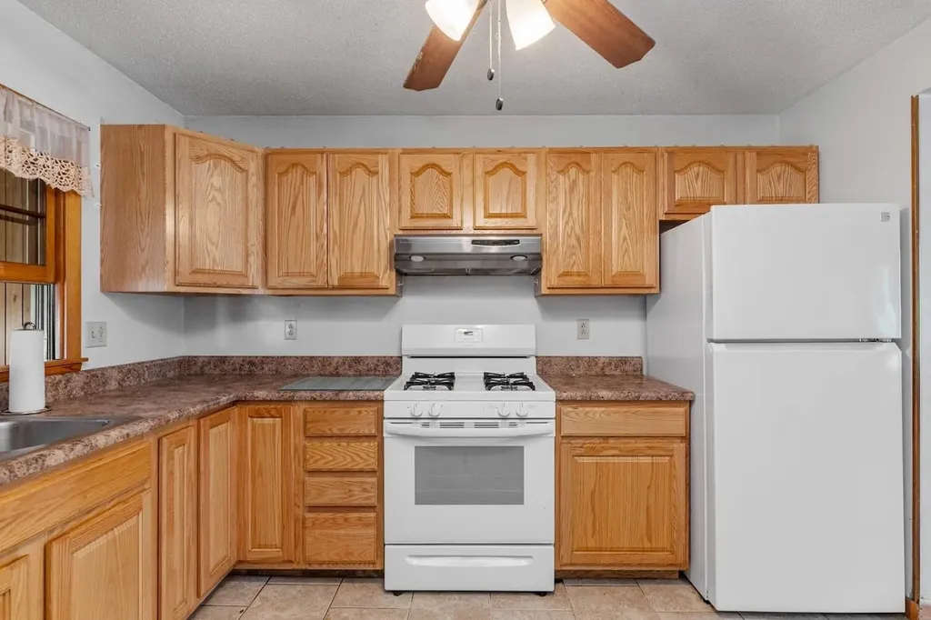 87 Farrington Parkway Burlington VT 05408