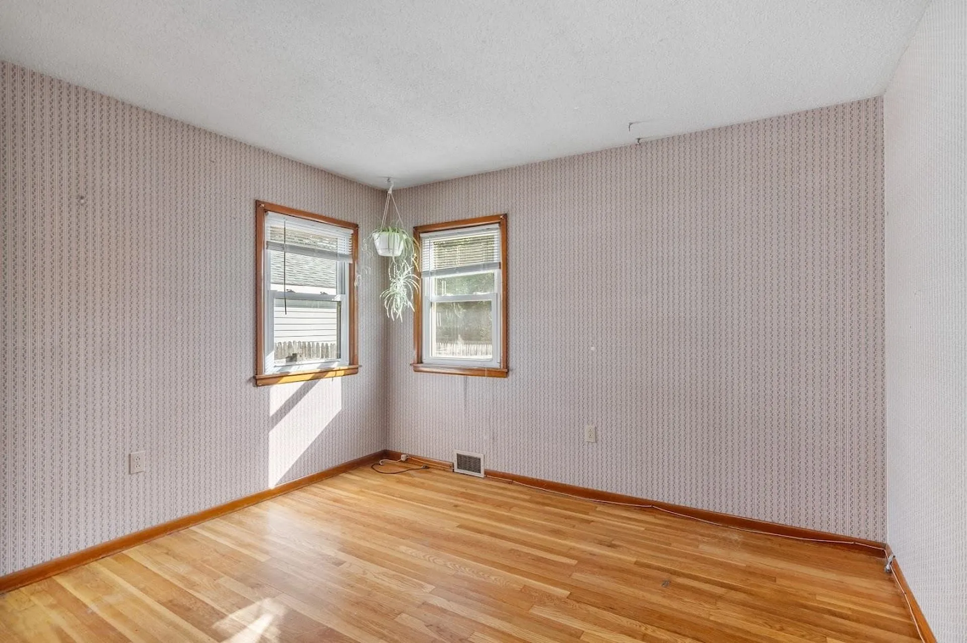 87 Farrington Parkway Burlington VT 05408