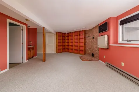 643 Marmot Lane Grantham NH 03753