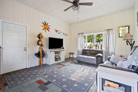 27 Plumer Road Epping NH 03042