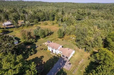 27 Plumer Road Epping NH 03042