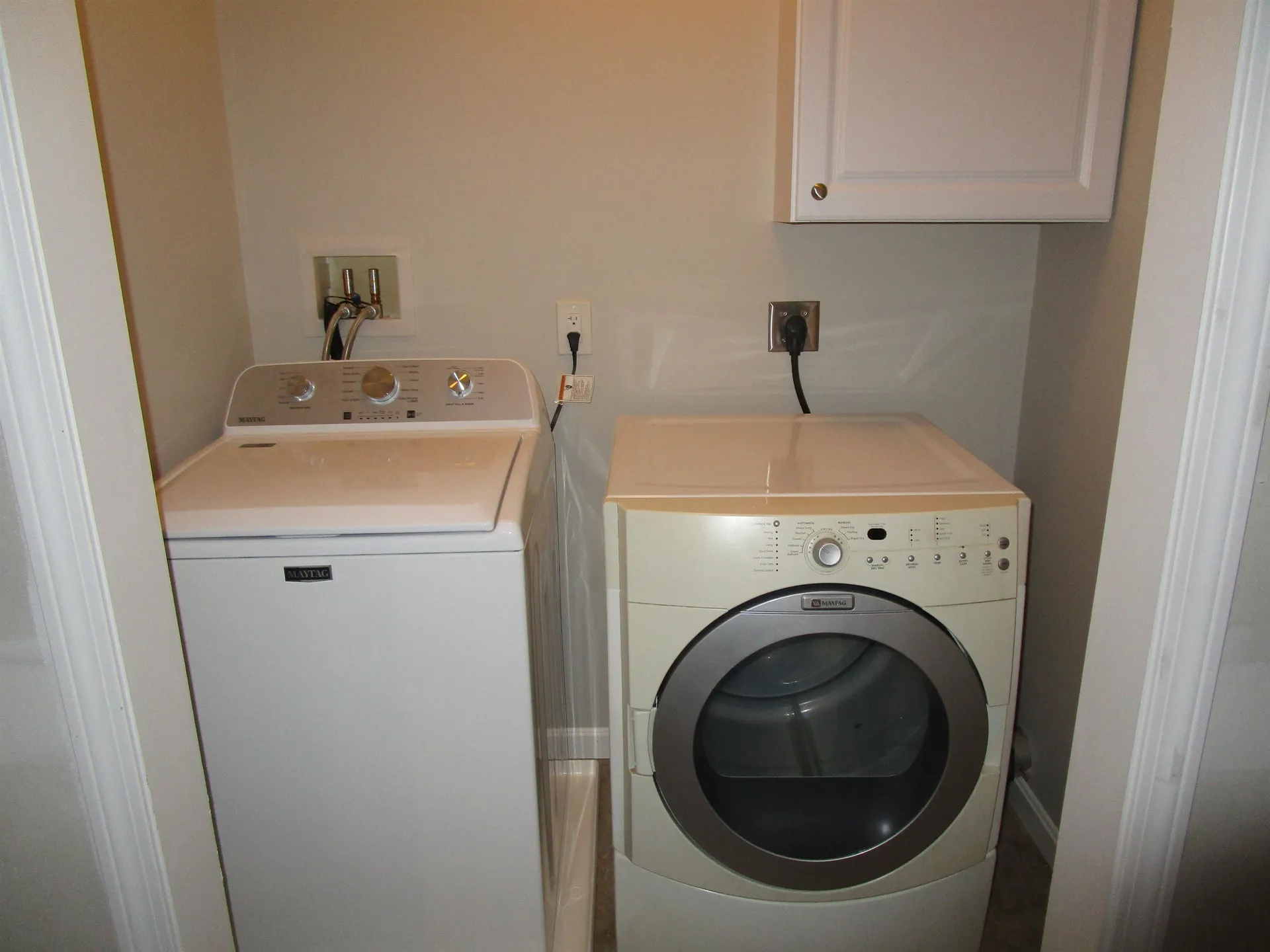 2 Water Street Sandown NH 03873