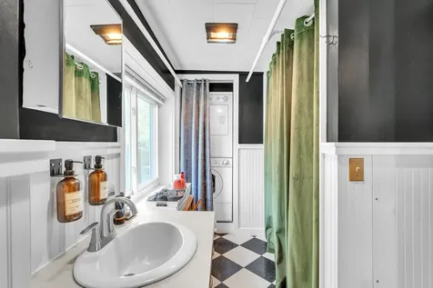 81 Hood Street Winooski VT 05404